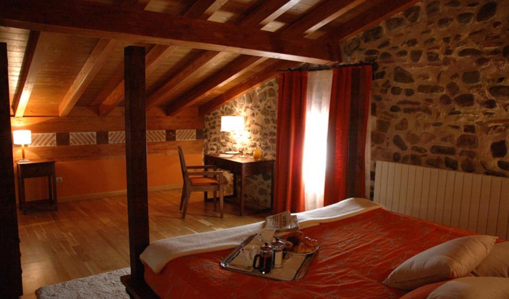 Hostal Casa Masip Ezcaray Bagian luar foto
